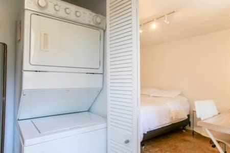 Big Bright 1 Bedroom At U/Shaw + 14Th On Quaint Swann Washington Buitenkant foto